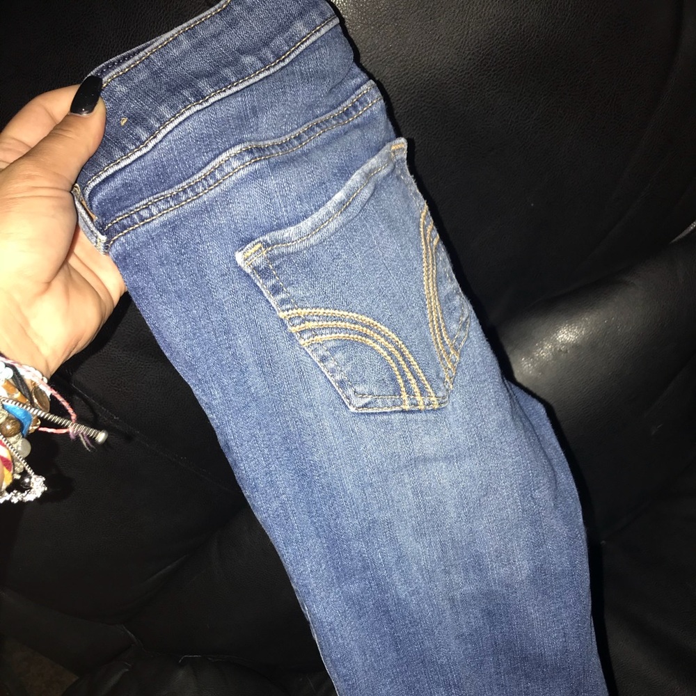 Hollister booty boot cut jeans!